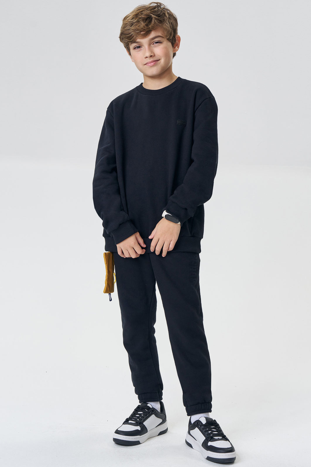 Conjunto de blusão e calça jogger em moletom com pelúcia 90464 Johnny Fox Teen Menino Conjunto de blusão e calça jogger em moletom com pelúcia 90464 Johnny Fox Teen Menino