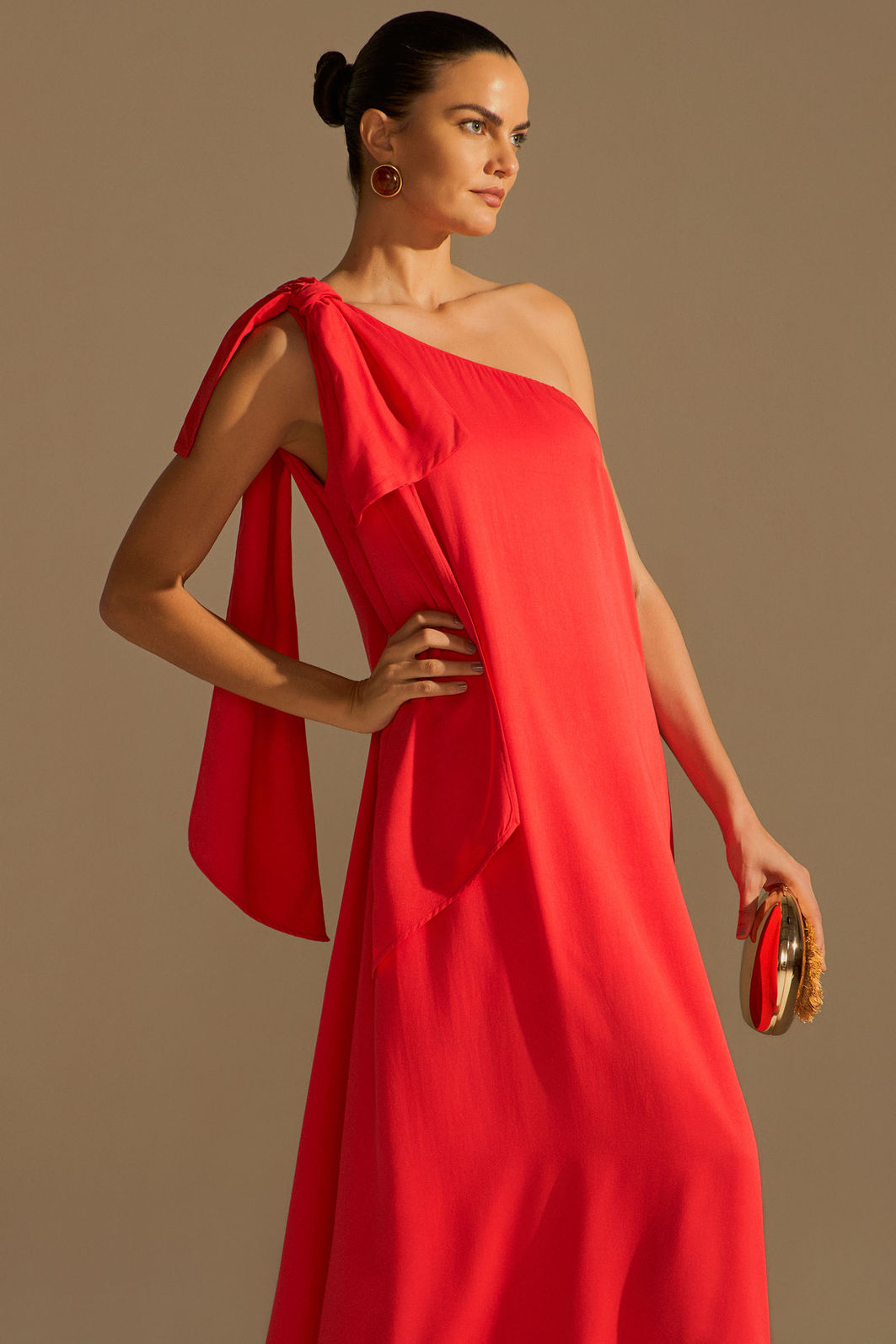 Vestido assimétrico maxi midi em blend de viscose 96179 Linzzi Vestido assimétrico maxi midi em blend de viscose 96179 Linzzi