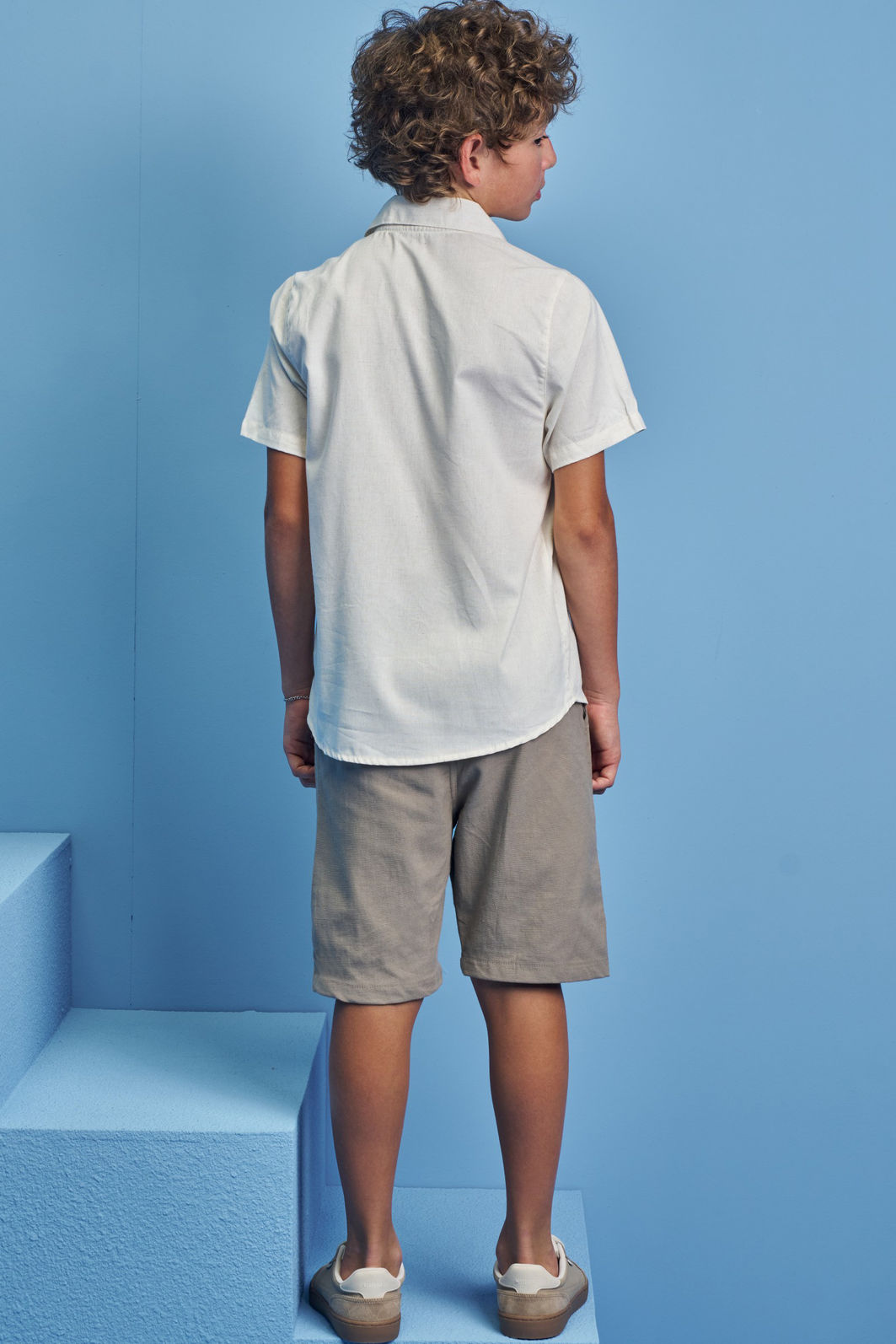 Conjunto de camisa em linho deluxe e bermuda em linho santorine com elastano 93324 Johnny Fox Teen Menino Conjunto de camisa em linho deluxe e bermuda em linho santorine com elastano 93324 Johnny Fox Teen Menino