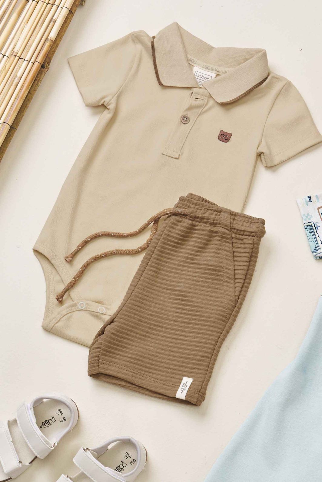 Conjunto de body polo em piquet com elastano e bermuda em moletom relevo 98022 LucBoo Bebê Menino Conjunto de body polo em piquet com elastano e bermuda em moletom relevo 98022 LucBoo Bebê Menino