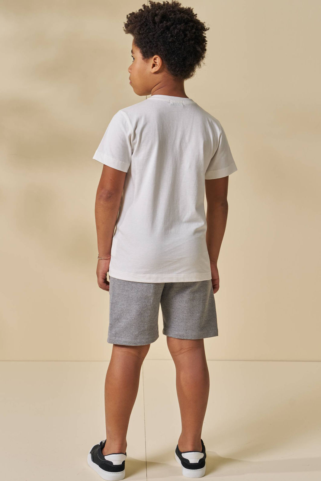 Conjunto de camiseta em malha meia e bermuda em moletom sem pelúcia 97167 LucBoo Infantil Menino Conjunto de camiseta em malha meia e bermuda em moletom sem pelúcia 97167 LucBoo Infantil Menino