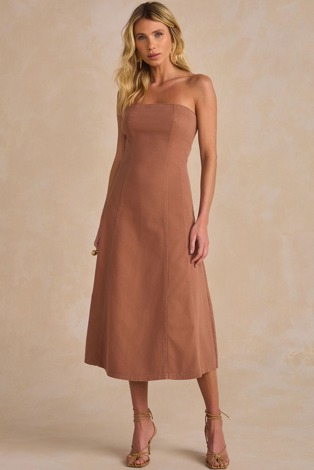 Vestido maxi midi em sarja 89317 Linzzi Vestido maxi midi em sarja 89317 Linzzi
