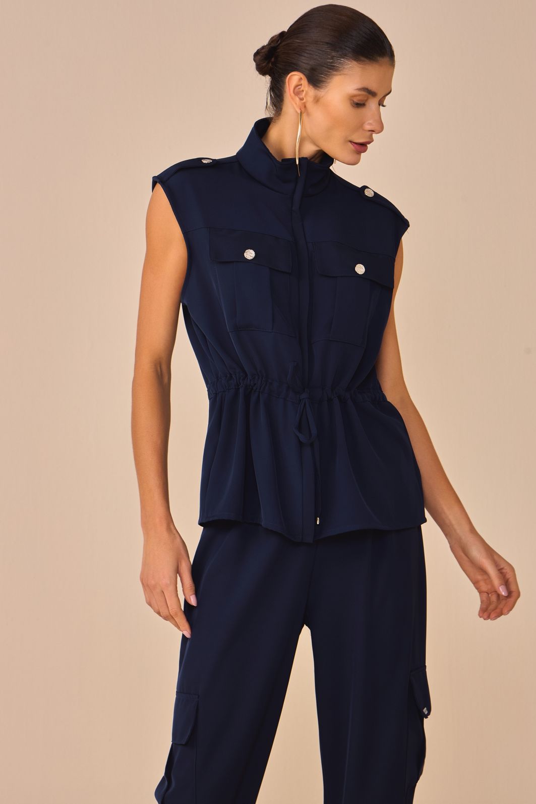 Calça slouchy em crepe alfaiataria 94735 Linzzi Calça slouchy em crepe alfaiataria 94735 Linzzi