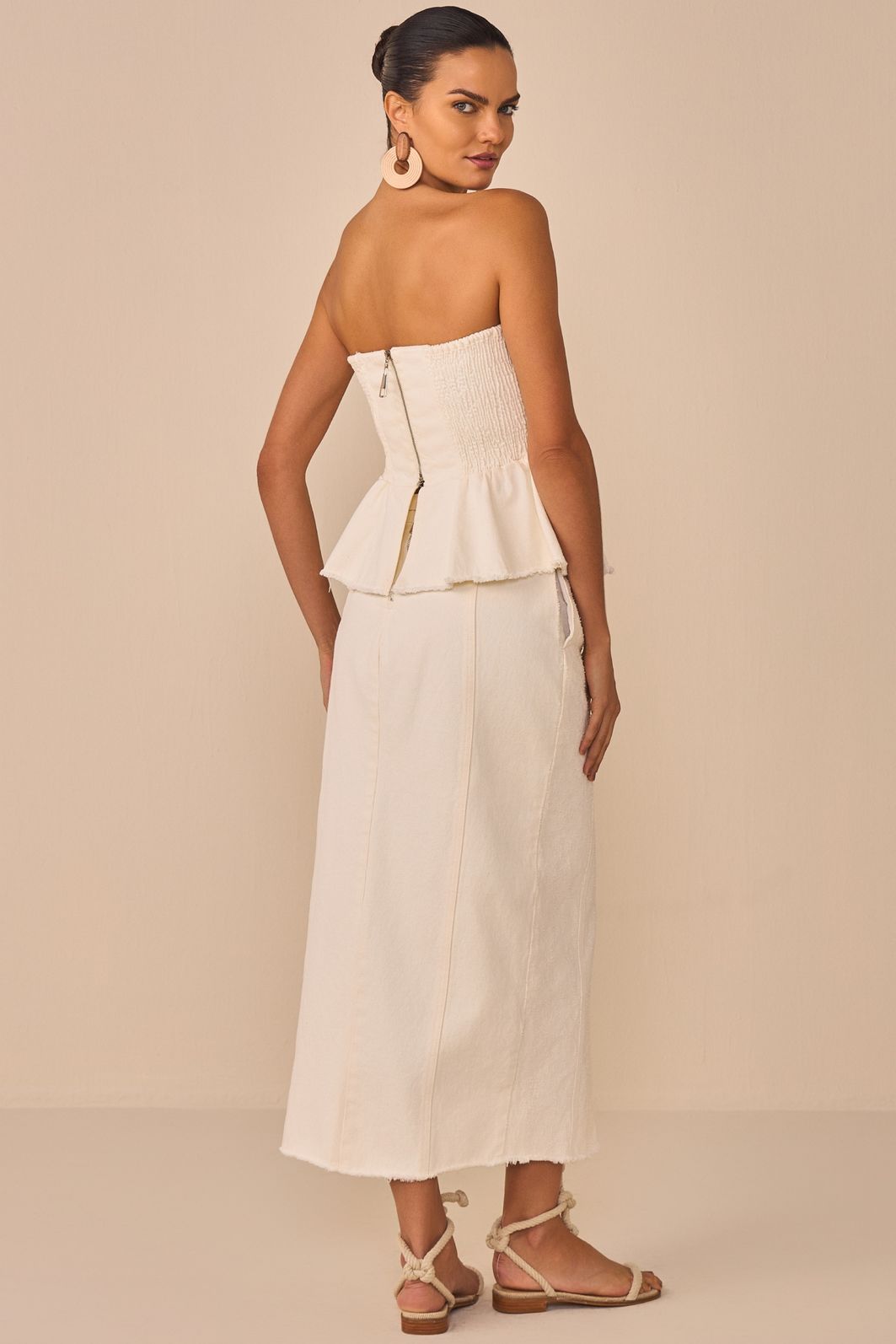Saia maxi midi em sarja com efeito texturizado 94447 Linzzi Saia maxi midi em sarja com efeito texturizado 94447 Linzzi