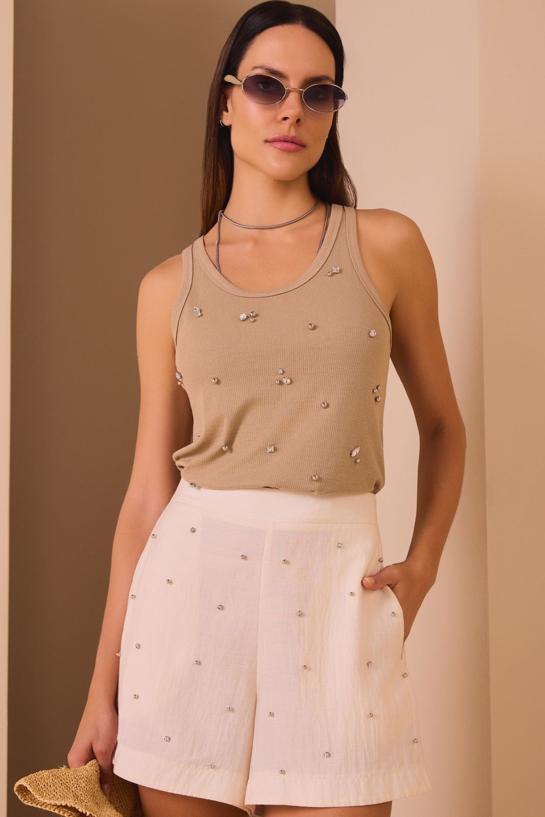 Shorts em crepe de viscose rayon. Acompanha shorts forro em malha 98630 Linzzi Shorts em crepe de viscose rayon. Acompanha shorts forro em malha 98630 Linzzi