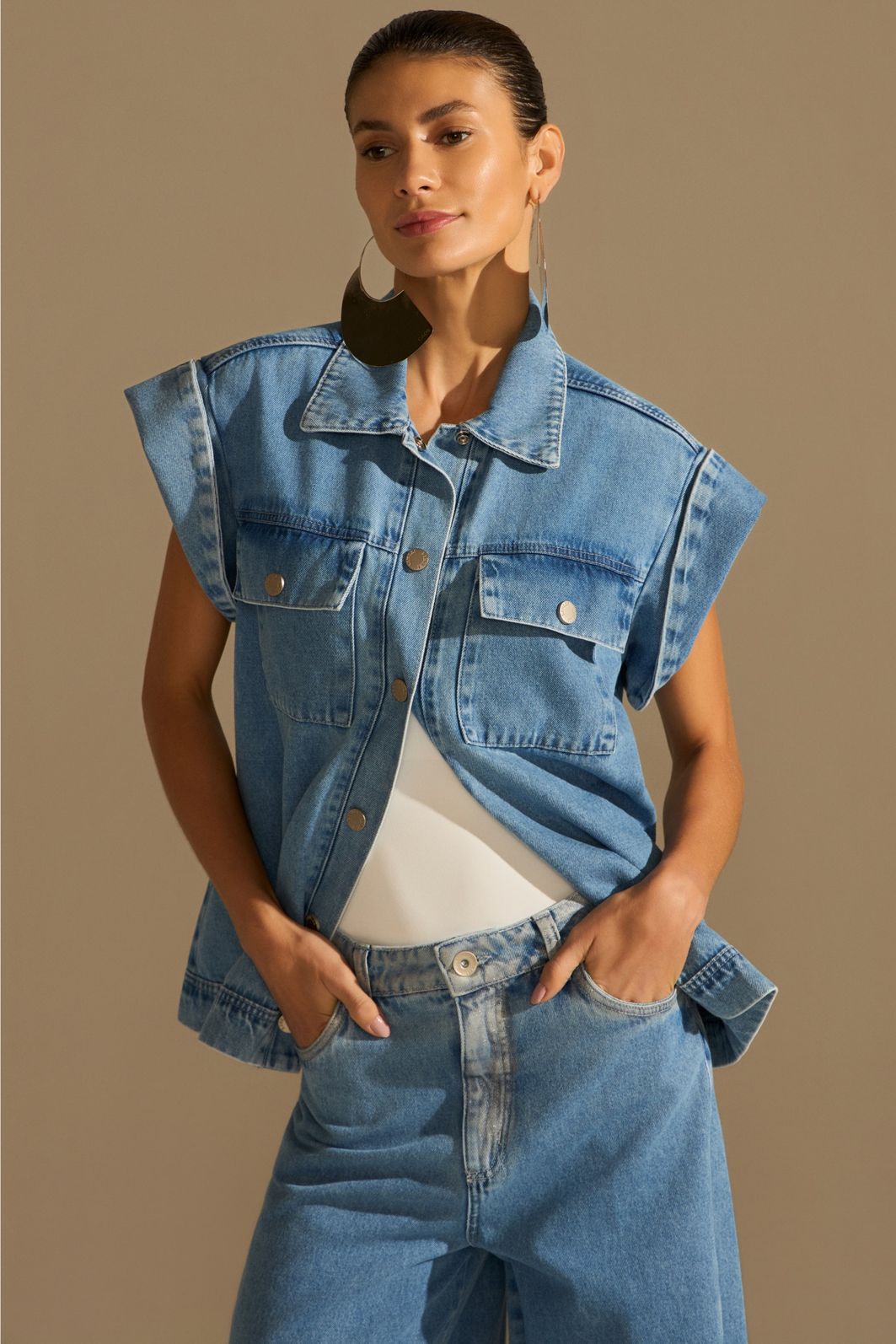 Colete oversized em denim 94439 Linzzi Colete oversized em denim 94439 Linzzi