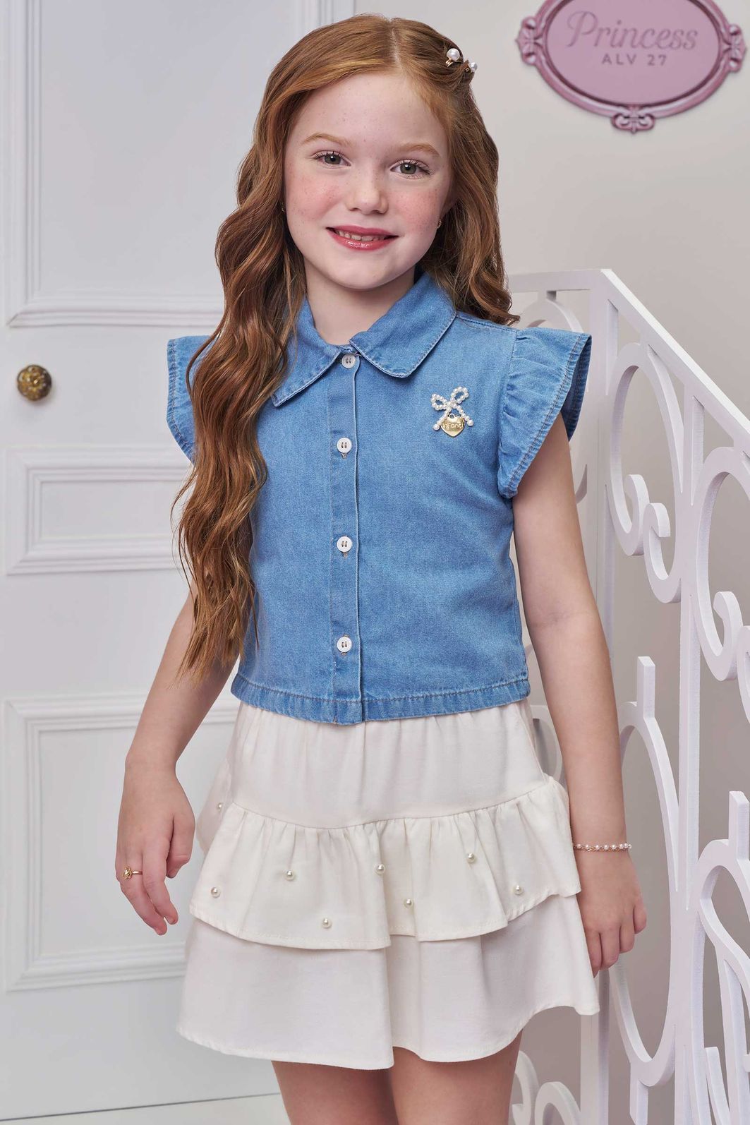 Conjunto de camisa em jeans e saia em sarja com elastano. Com short embutido 98868 Infanti Infantil Menina