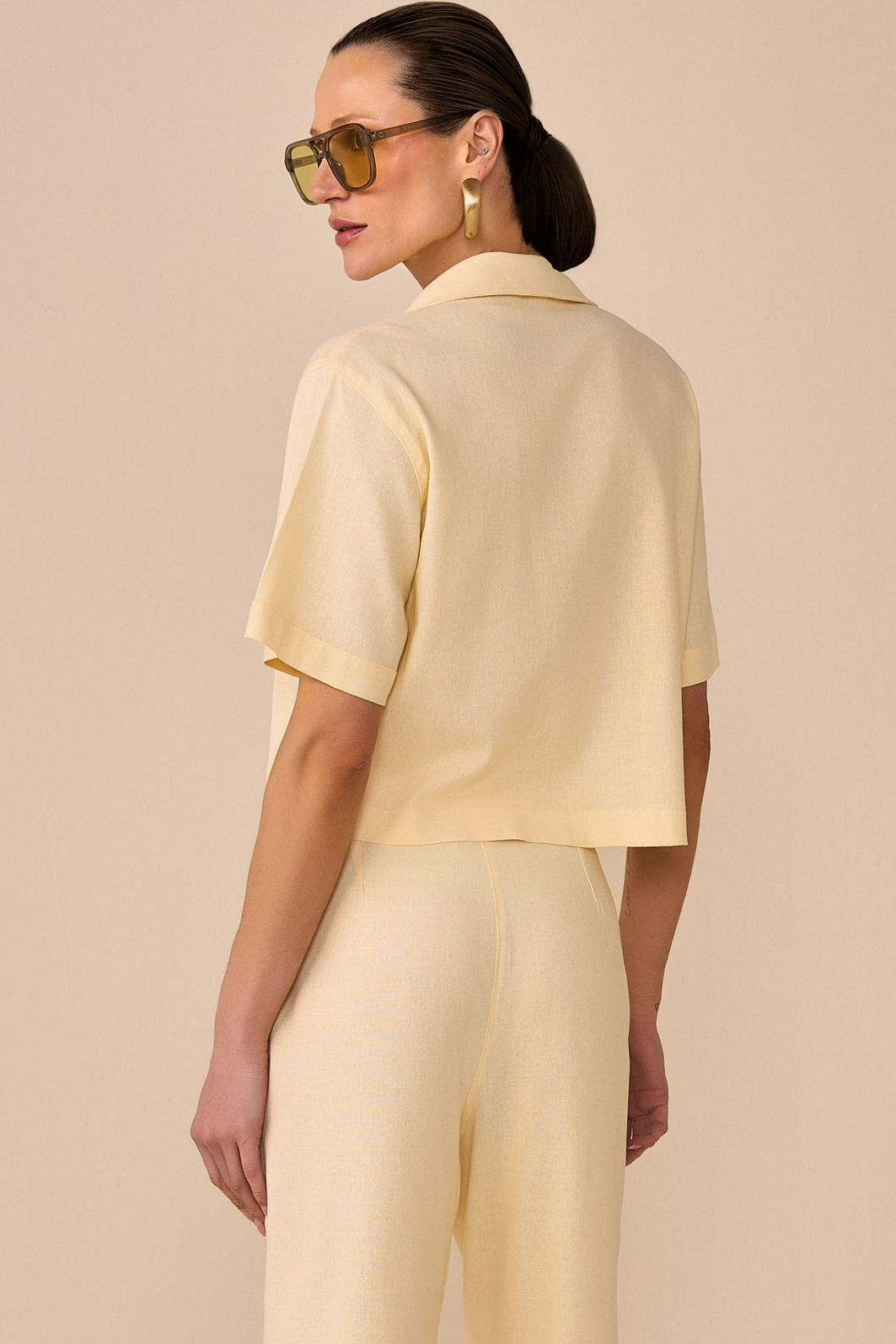 Camisa em blend de linho 95632 Linzzi Camisa em blend de linho 95632 Linzzi