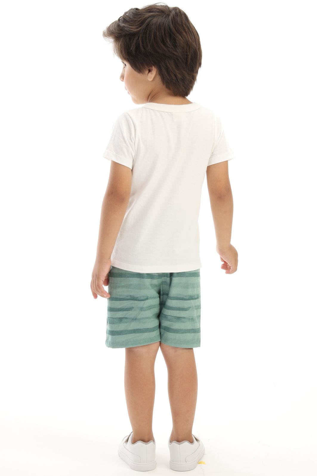 Conjunto de camiseta em meia malha e bermuda em linho santorine com elastano 92885 LucBoo Bebê Menino Conjunto de camiseta em meia malha e bermuda em linho santorine com elastano 92885 LucBoo Bebê Menino