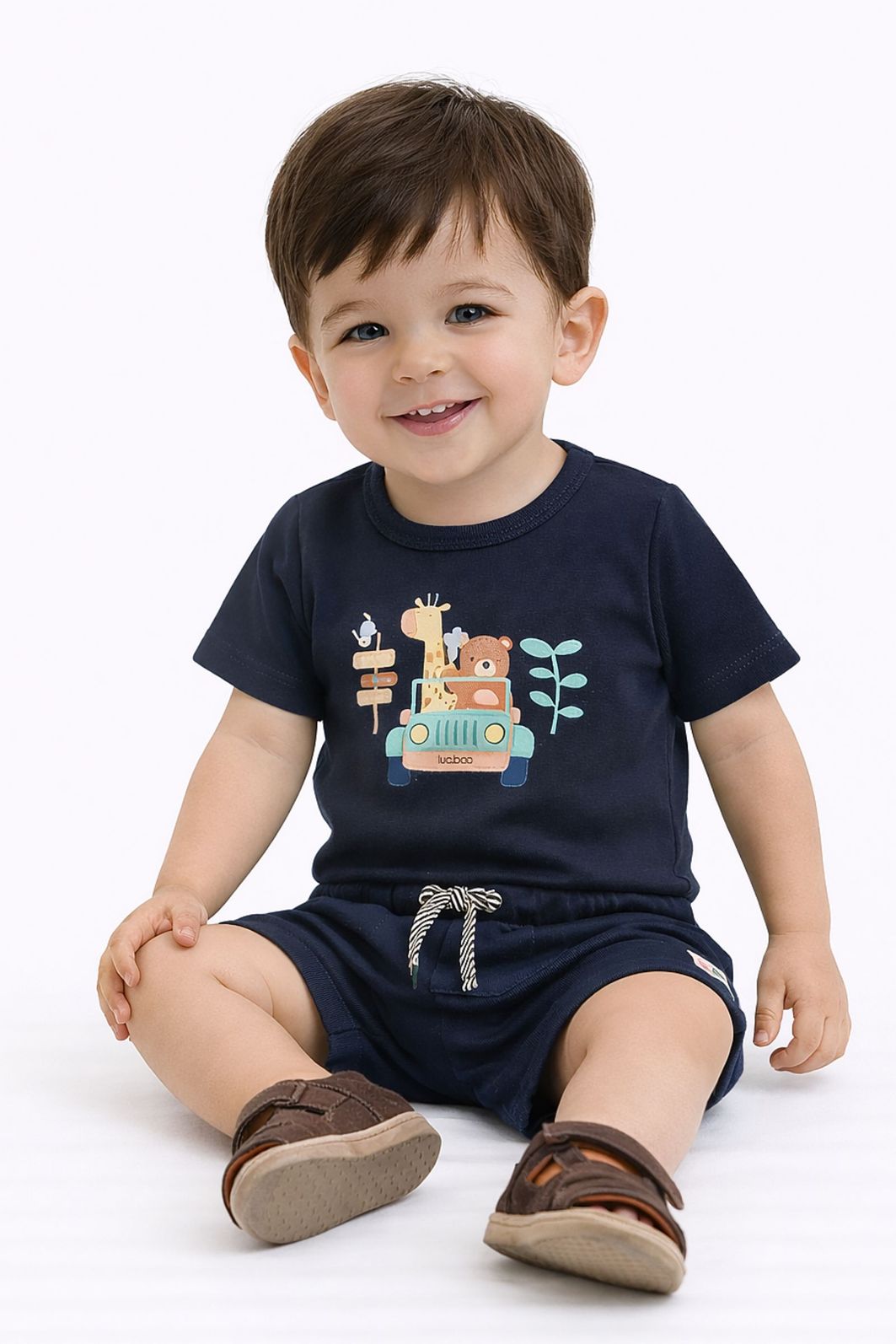 Conjunto de body e bermuda em suedine 95046 LucBoo Bebê Menino Conjunto de body e bermuda em suedine 95046 LucBoo Bebê Menino