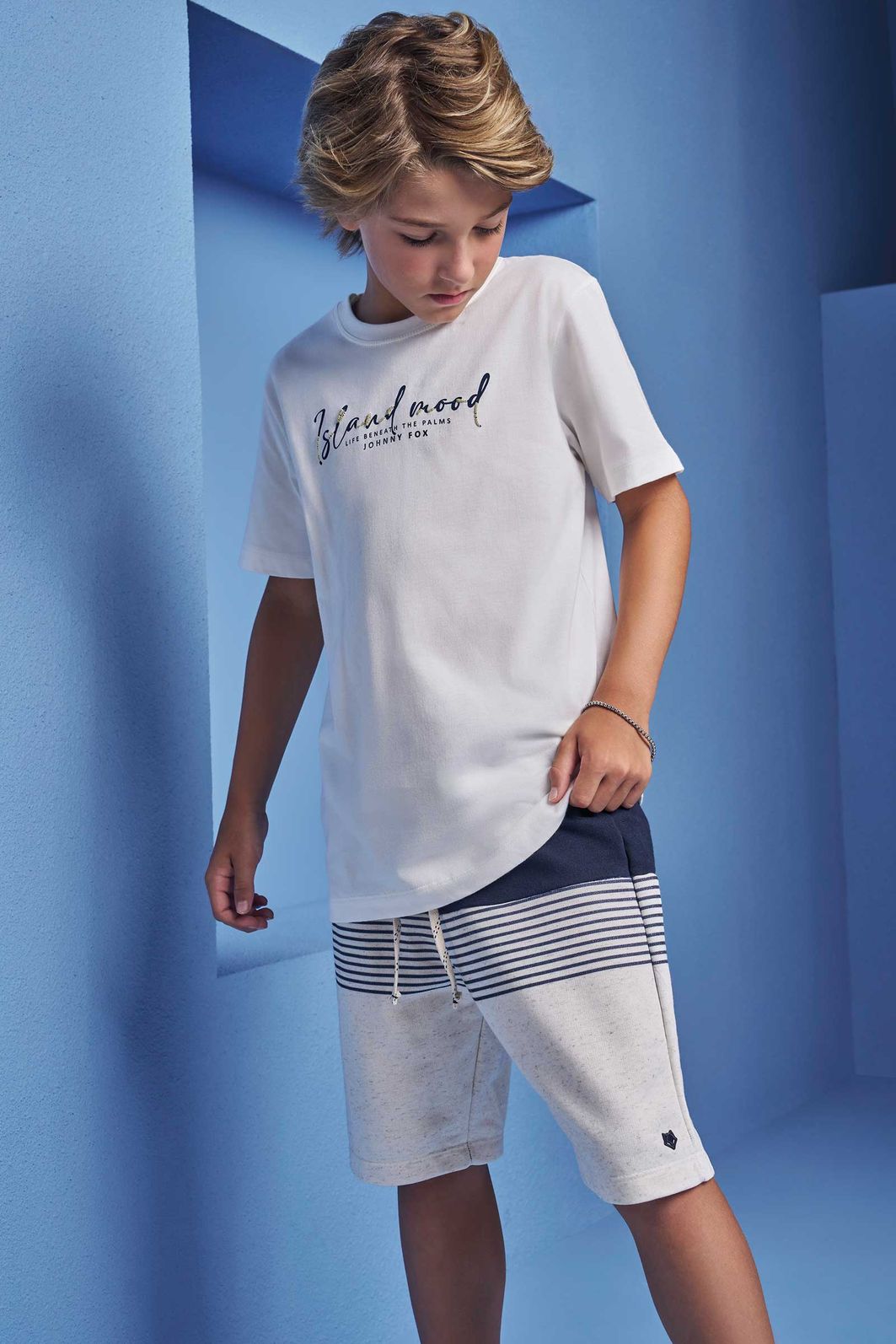 Conjunto de camiseta em meia malha e bermuda em moletom linho sem pelúcia 98854 Johnny Fox Teen Menino Conjunto de camiseta em meia malha e bermuda em moletom linho sem pelúcia 98854 Johnny Fox Teen Menino