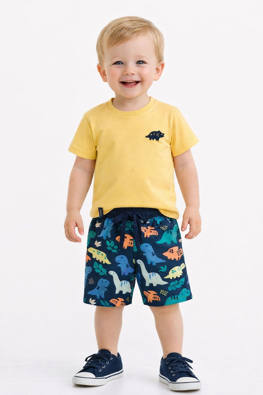 Conjunto de camiseta em meia malha e bermuda em nylon ergonomic com elastano 94697 LucBoo Infantil Menino Conjunto de camiseta em meia malha e bermuda em nylon ergonomic com elastano 94697 LucBoo Infantil Menino