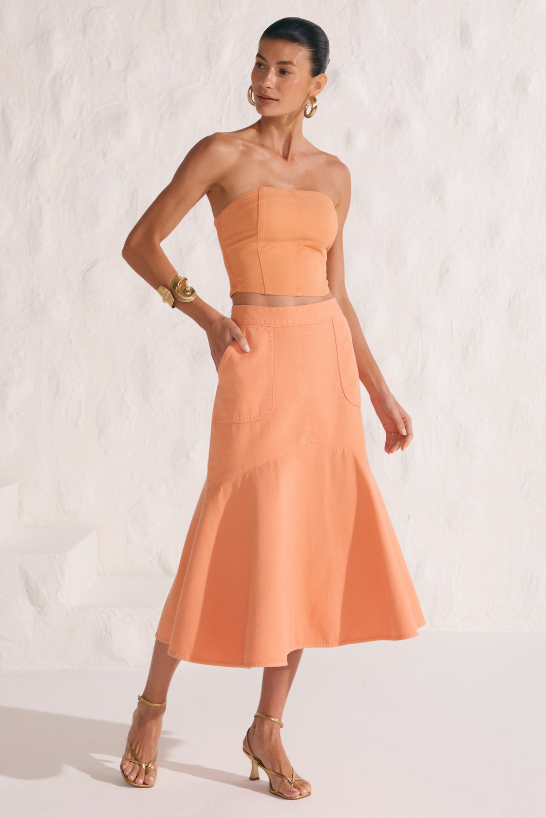 Saia maxi midi em sarja 86932 Linzzi Saia maxi midi em sarja 86932 Linzzi