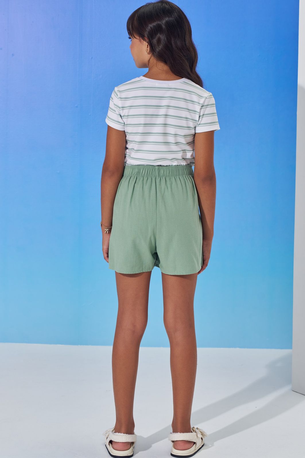 Conjunto de blusa em malha power e short saia em linho com elastano 99109 Vic Teen Menina Conjunto de blusa em malha power e short saia em linho com elastano 99109 Vic Teen Menina