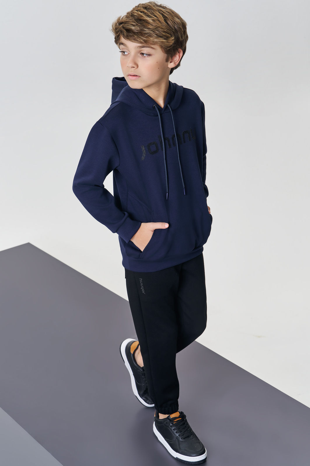 Calça jogger em malha tecnonew 89117 Johnny Fox Teen Menino Calça jogger em malha tecnonew 89117 Johnny Fox Teen Menino