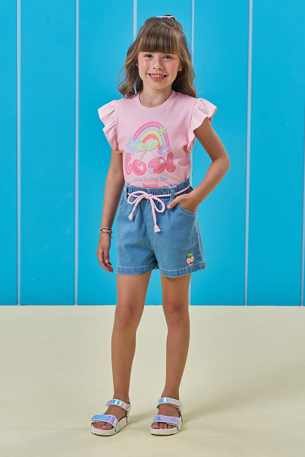 Conjunto de blusa em meia malha e shorts em jeans com elastano 95093 Kukiê Infantil Menina Conjunto de blusa em meia malha e shorts em jeans com elastano 95093 Kukiê Infantil Menina