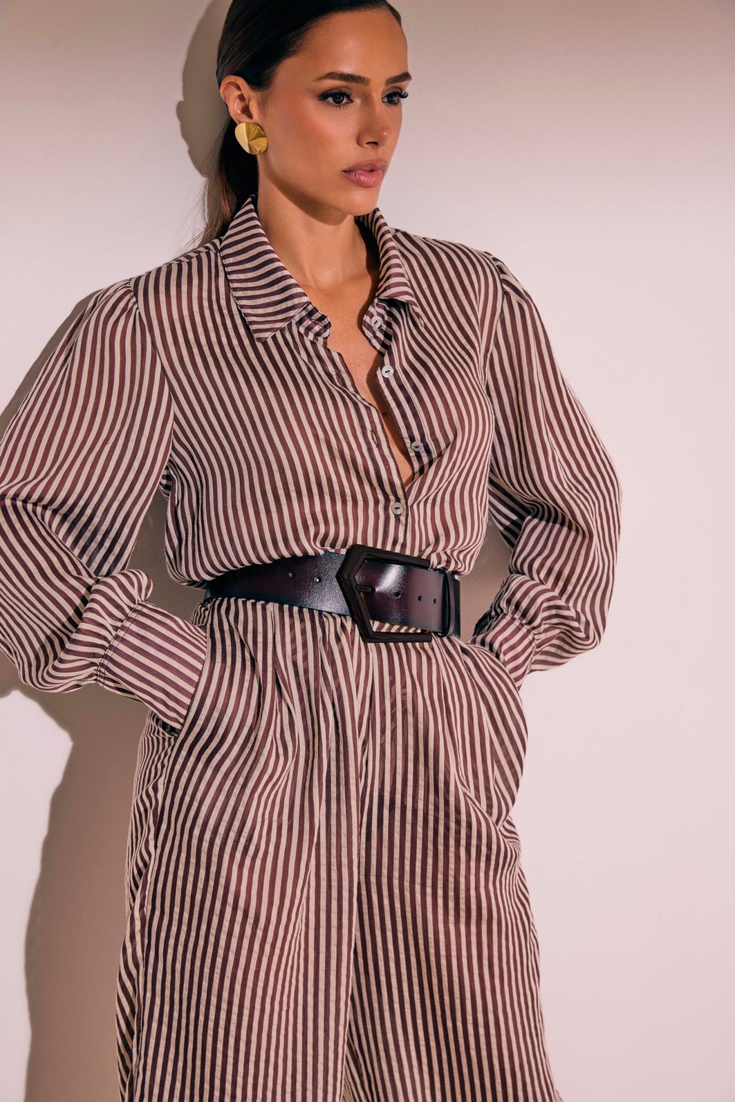Camisa em tecido tencel premium listrado 98091 Linzzi Camisa em tecido tencel premium listrado 98091 Linzzi