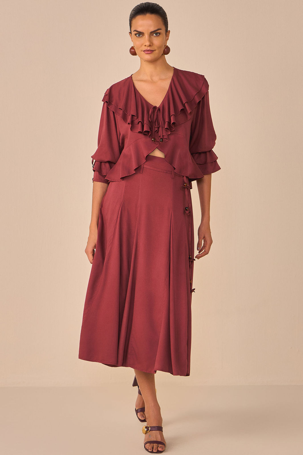 Saia maxi midi em blend de viscose 97070 Linzzi Saia maxi midi em blend de viscose 97070 Linzzi