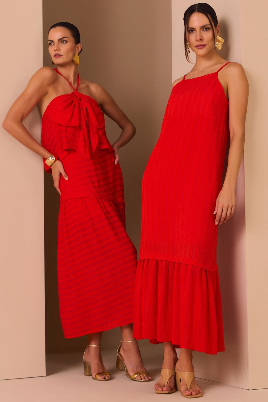 Vestido maxi midi em crepe texturizado de viscose premium 99291 Linzzi Vestido maxi midi em crepe texturizado de viscose premium 99291 Linzzi