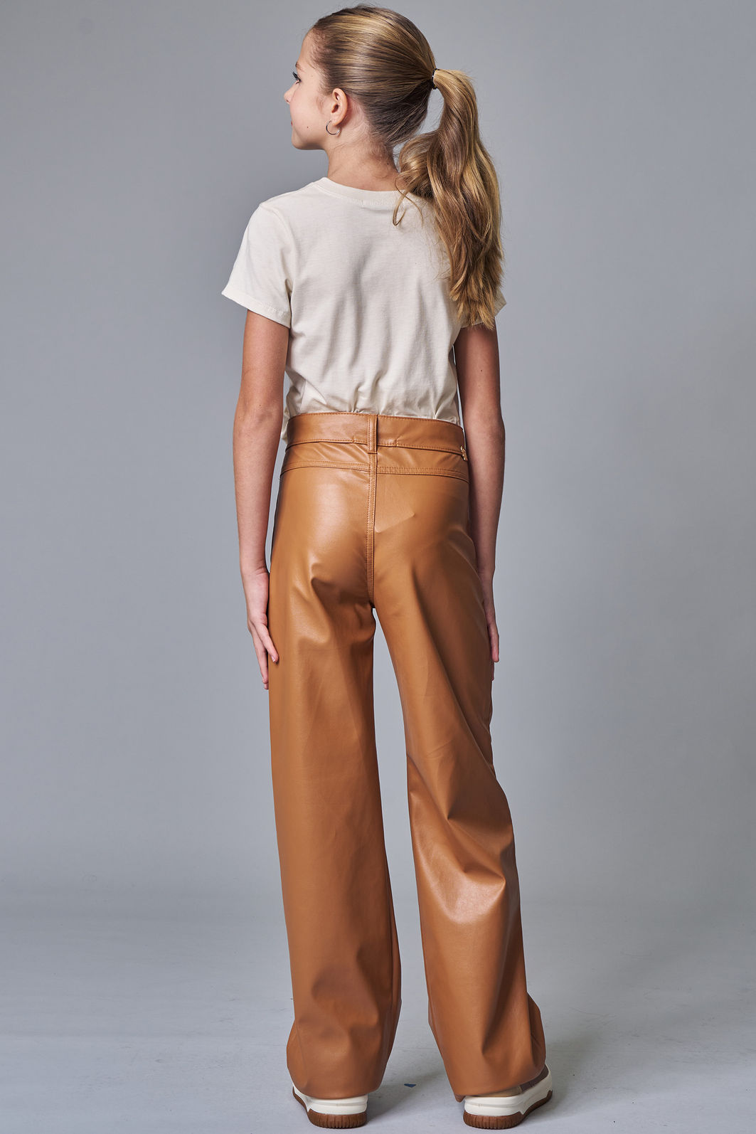 Calça wide leg em couro sintético 90347 Lilimoon Teen Menina Calça wide leg em couro sintético 90347 Lilimoon Teen Menina