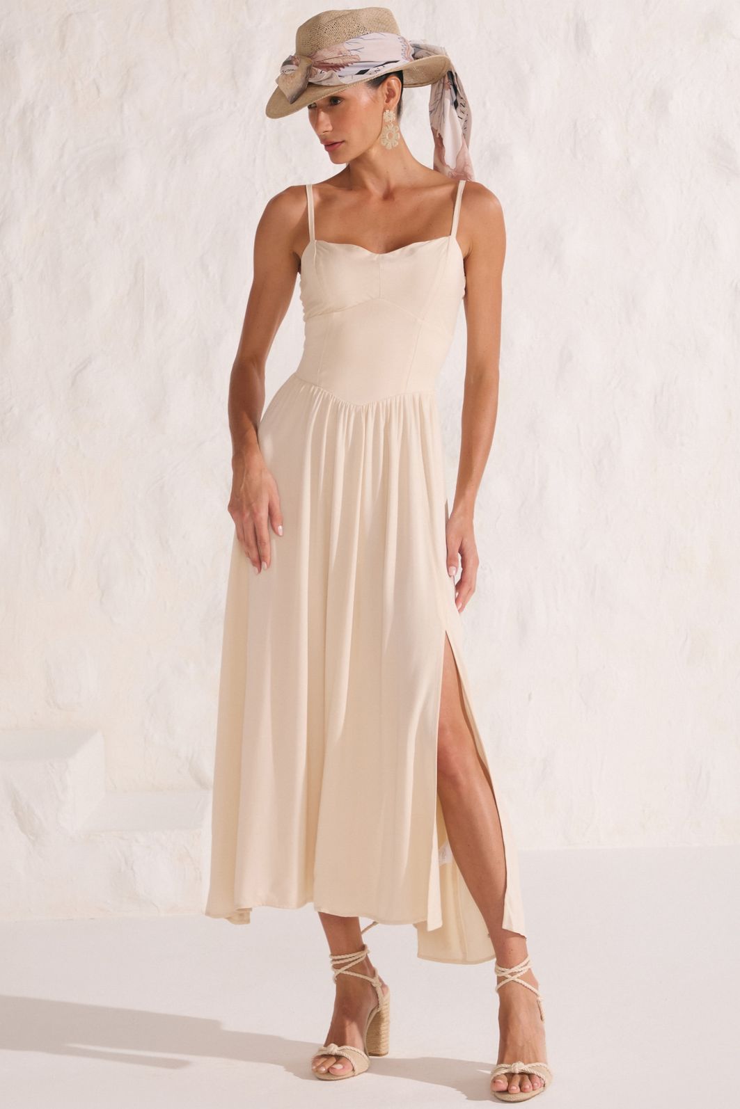Vestido maxi midi em blend de viscose 88316 Linzzi Vestido maxi midi em blend de viscose 88316 Linzzi