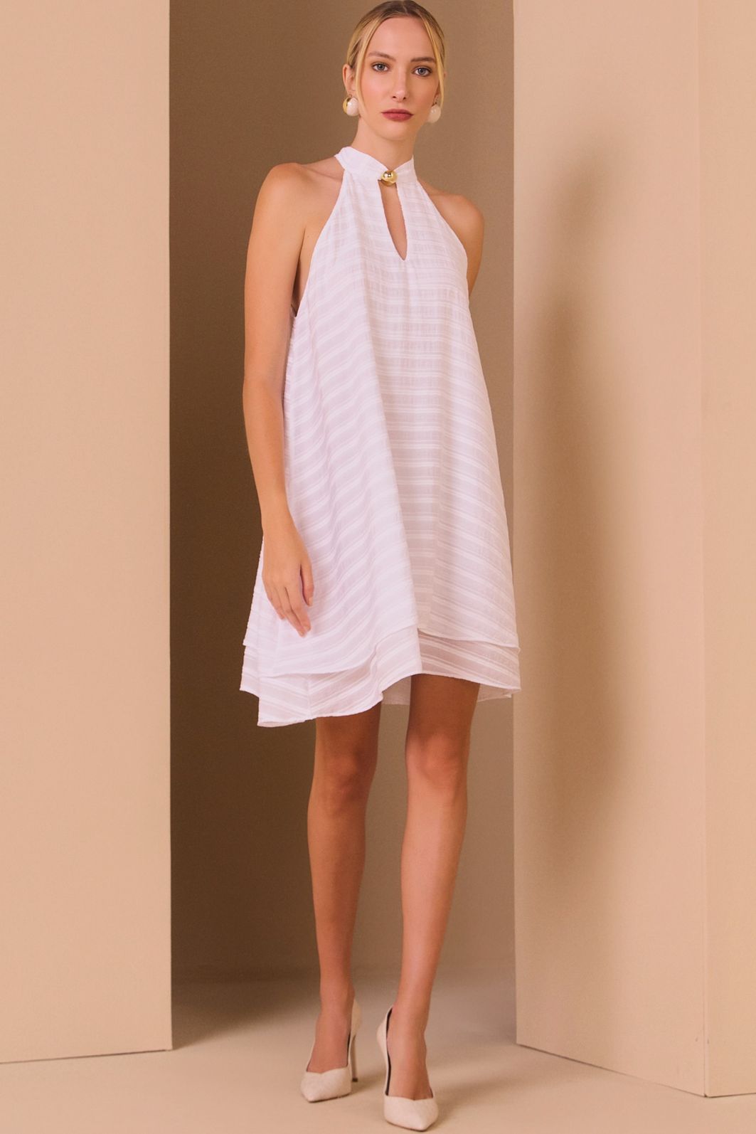 Vestido em crepe texturizado de viscose premium 99294 Linzzi Vestido em crepe texturizado de viscose premium 99294 Linzzi