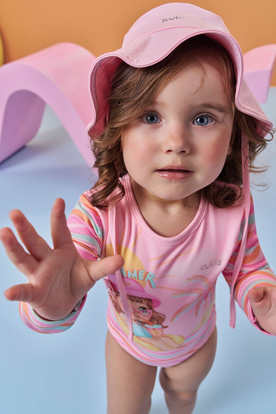 Conjunto de maiô e chapéu em malha com proteção UV50+ 96249 Kukiê Bebê Menina Conjunto de maiô e chapéu em malha com proteção UV50+ 96249 Kukiê Bebê Menina
