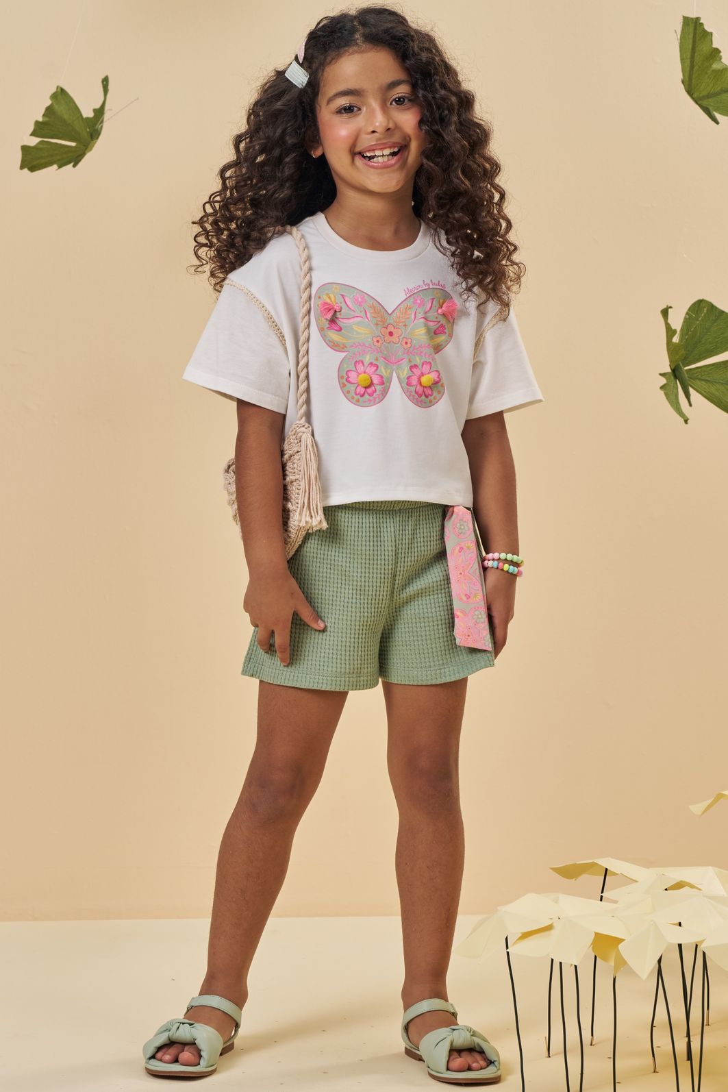 Conjunto de blusa em meia malha e shorts em malha big waffle 94614 Kukiê Infantil Menina Conjunto de blusa em meia malha e shorts em malha big waffle 94614 Kukiê Infantil Menina
