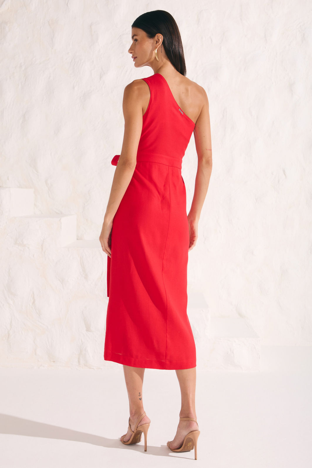 Vestido midi assimétrico em blend de linho 87143 Linzzi Vestido midi assimétrico em blend de linho 87143 Linzzi