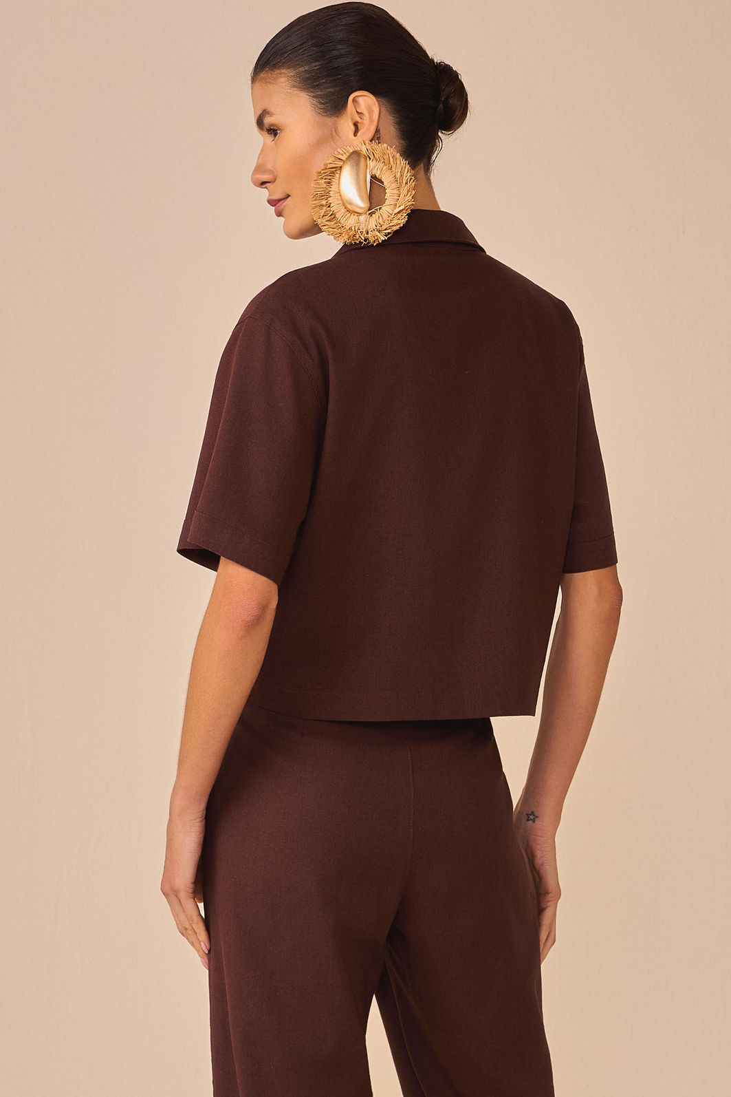 Camisa em blend de linho 95632 Linzzi Camisa em blend de linho 95632 Linzzi