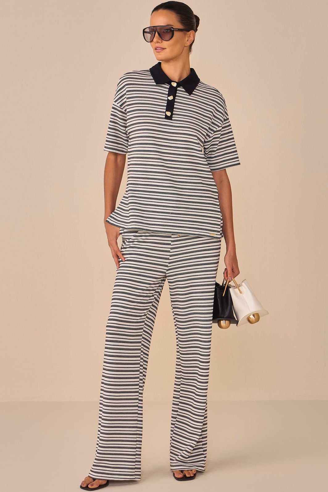 Blusa polo oversized em tricot leve listrado 94982 Linzzi