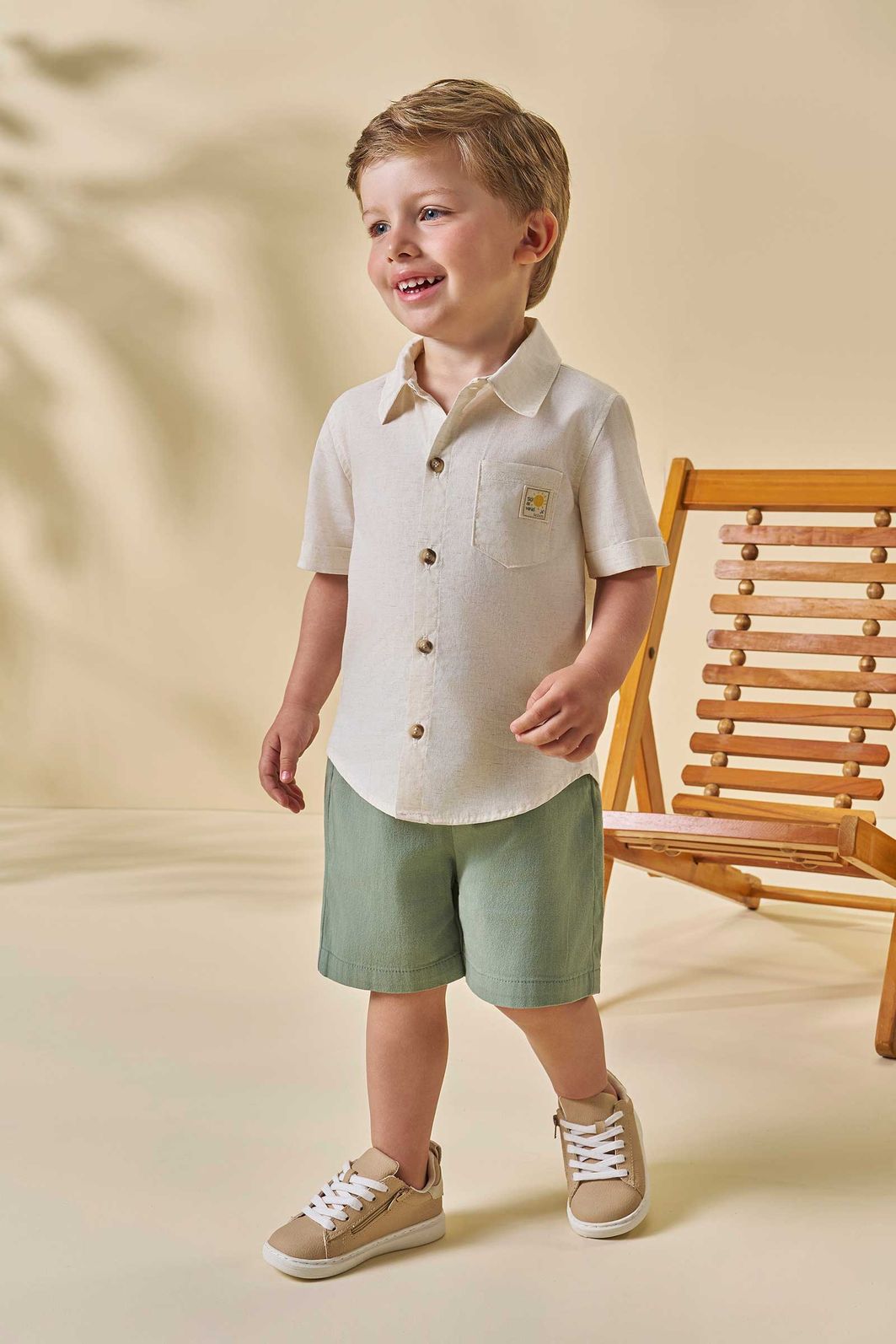 Conjunto de camisa em linho deluxe e bermuda em sarja stretch com elastano 96403 LucBoo Infantil Menino Conjunto de camisa em linho deluxe e bermuda em sarja stretch com elastano 96403 LucBoo Infantil Menino