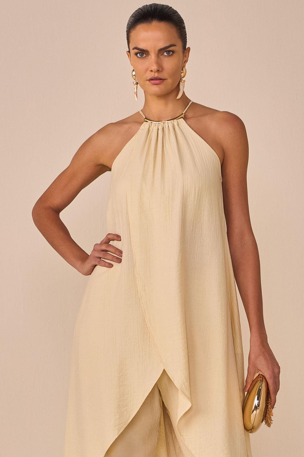 Blusa túnica em crepe premium texturizado 96183 Linzzi Blusa túnica em crepe premium texturizado 96183 Linzzi