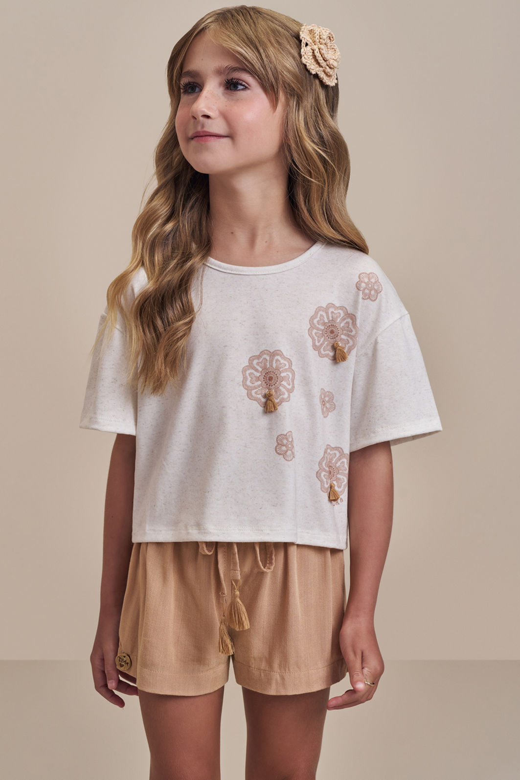 Conjunto de blusa over em malha fresh com shorts em viscose 98117 Infanti Infantil Menina