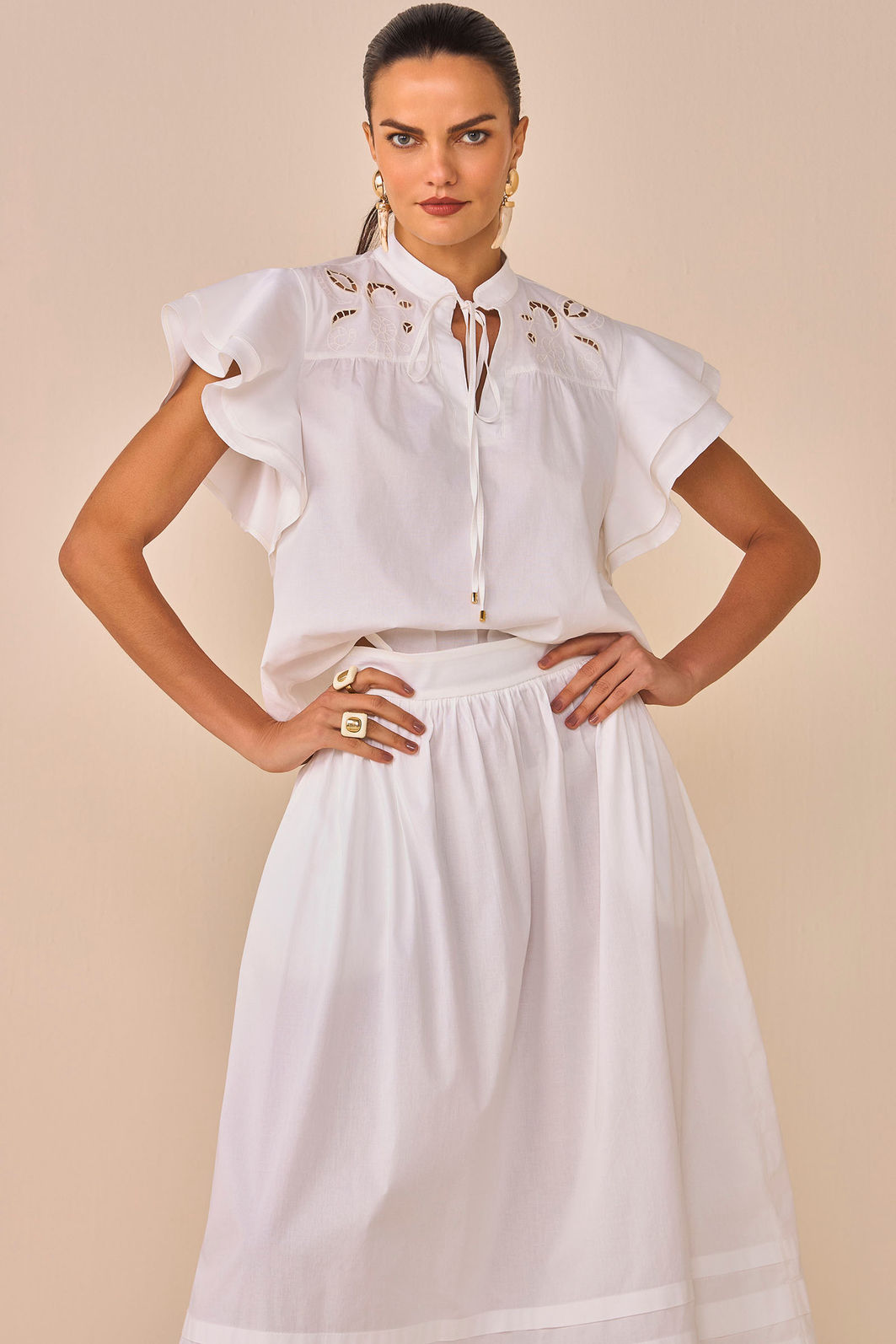 Saia maxi midi em tricoline premium com elastano. Acompanha shorts forro em malha 95286 Linzzi Saia maxi midi em tricoline premium com elastano. Acompanha shorts forro em malha 95286 Linzzi