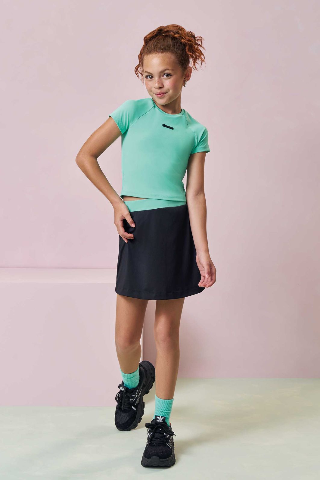Conjunto de blusa e saia com shorts embutido em malha poliamida UV 50+ 96485 Lilimoon Teen Menina Conjunto de blusa e saia com shorts embutido em malha poliamida UV 50+ 96485 Lilimoon Teen Menina