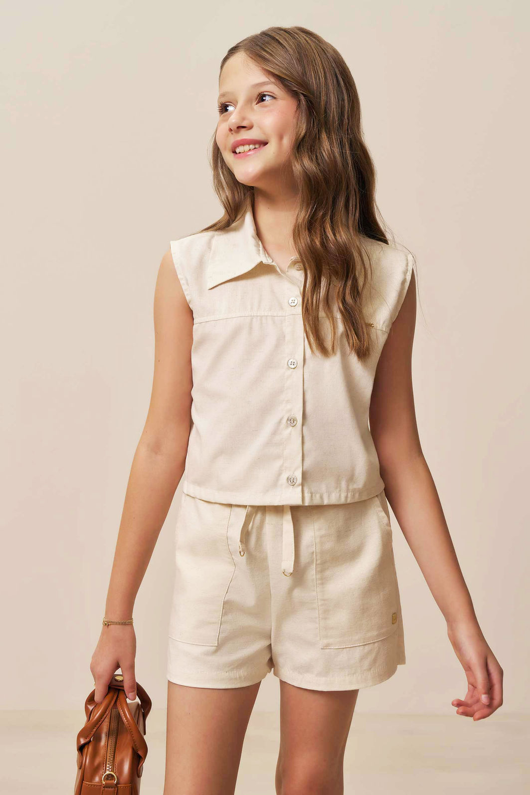 Conjunto de camisa e shorts em linho com elastano 92717 Vic Teen Menina Conjunto de camisa e shorts em linho com elastano 92717 Vic Teen Menina