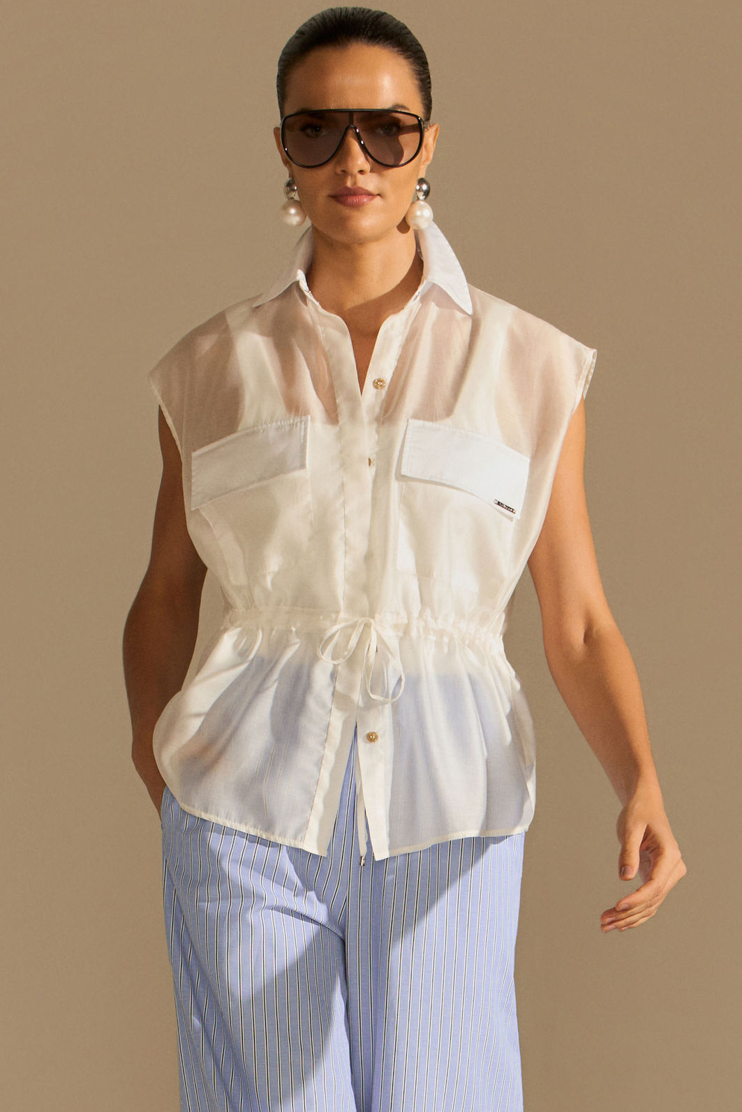Camisa sem mangas em blend de liocel 96945 Linzzi Camisa sem mangas em blend de liocel 96945 Linzzi