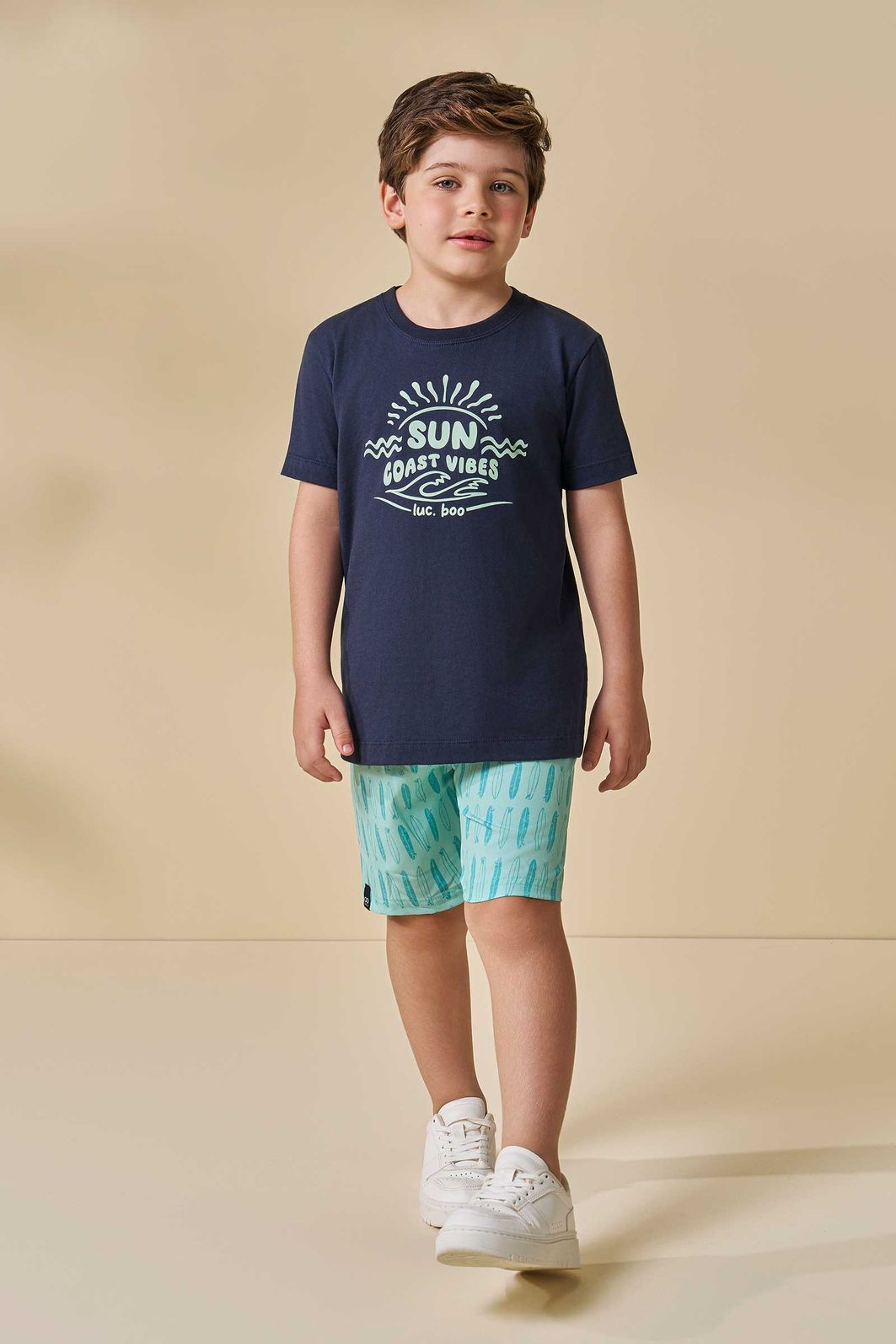 Conjunto de camiseta em meia malha e bermuda em nylon ergonomic com elastano 96132 LucBoo Infantil Menino Conjunto de camiseta em meia malha e bermuda em nylon ergonomic com elastano 96132 LucBoo Infantil Menino