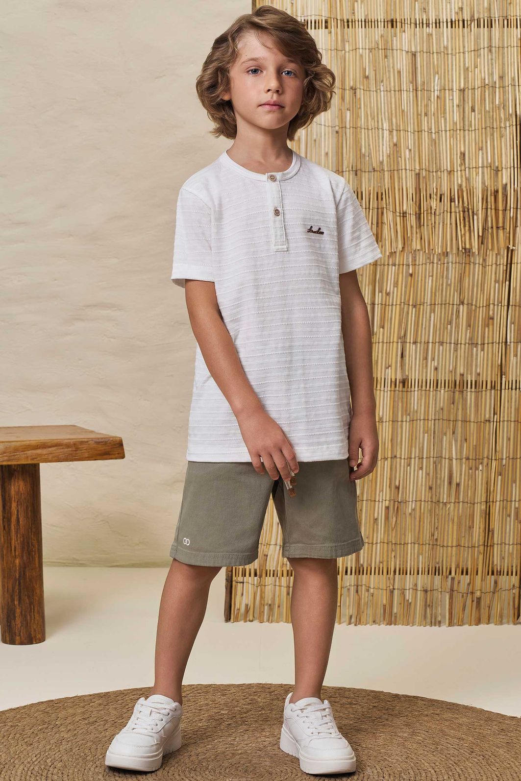 Conjunto de camiseta em malha textura e sarja ônix com elastano 99607 LucBoo Infantil Menino Conjunto de camiseta em malha textura e sarja ônix com elastano 99607 LucBoo Infantil Menino