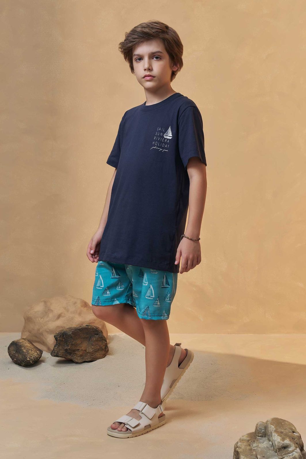 Conjunto de camiseta em meia malha e bermuda em nylon ergonomic com elastano 96703 Johnny Fox Teen Menino Conjunto de camiseta em meia malha e bermuda em nylon ergonomic com elastano 96703 Johnny Fox Teen Menino