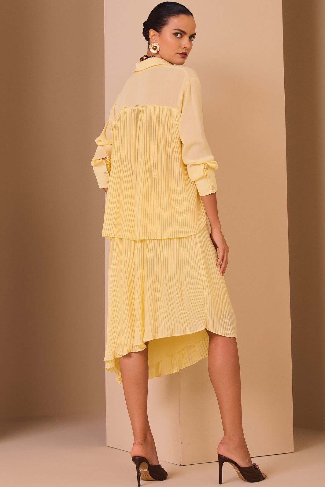 Camisa em chiffon texturizado 97662 Linzzi Camisa em chiffon texturizado 97662 Linzzi