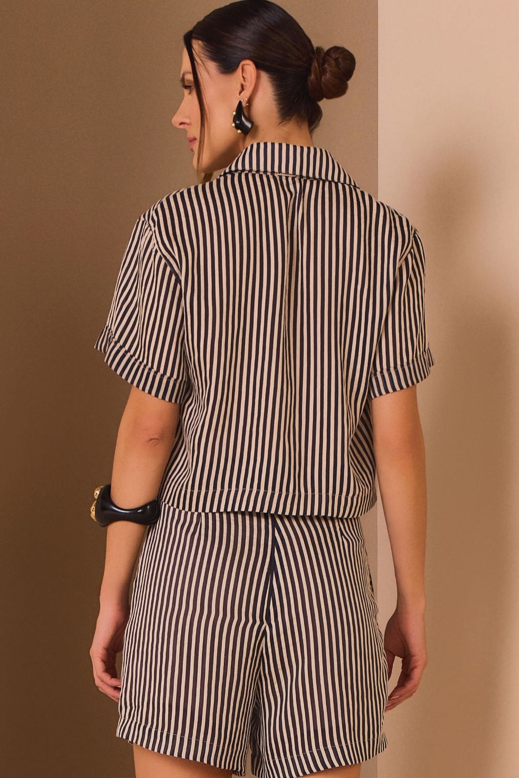 Camisa em tecido tencel premium listrado 98089 Linzzi