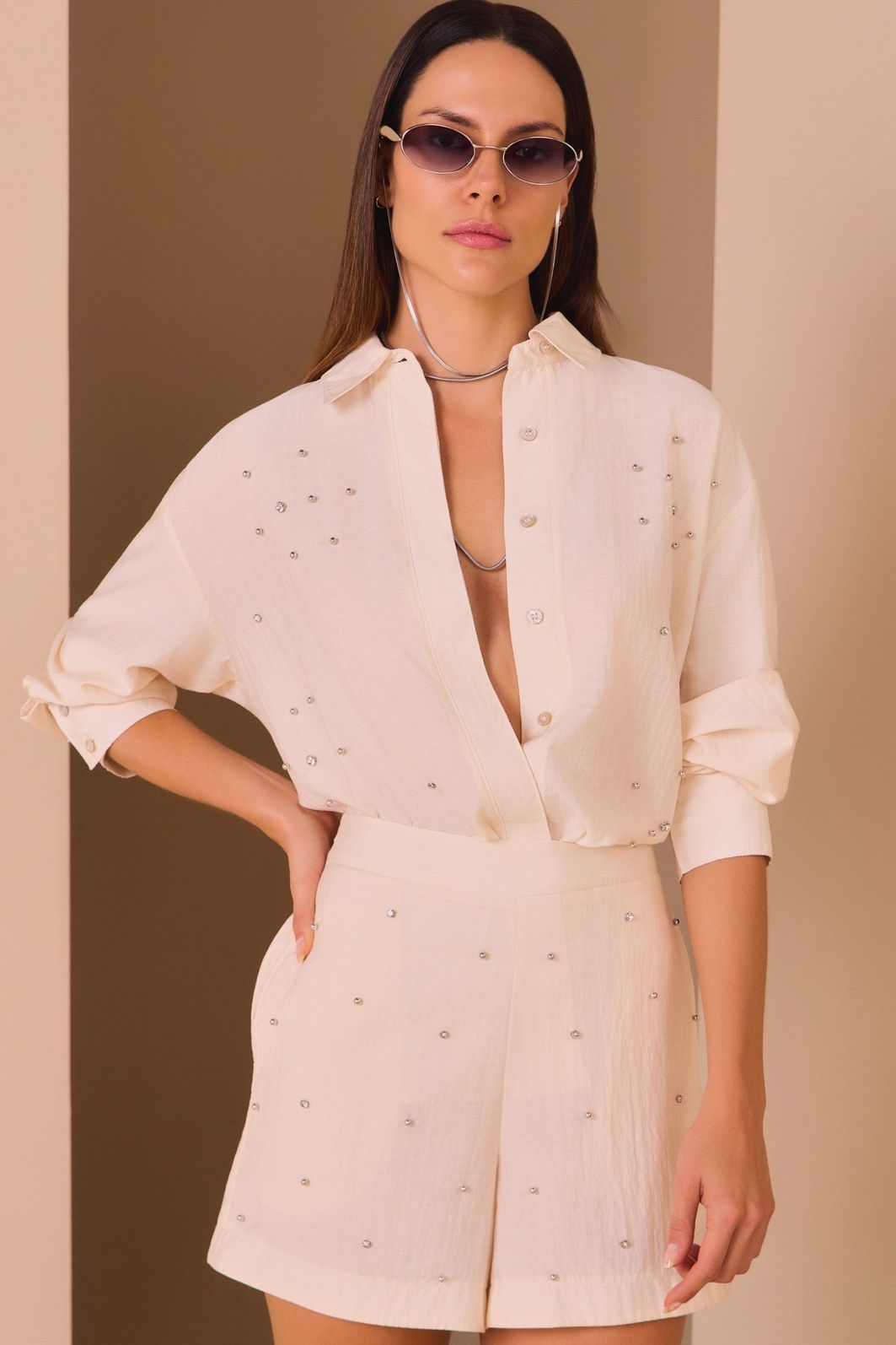 Camisa em crepe de viscose rayon 98629 Linzzi Camisa em crepe de viscose rayon 98629 Linzzi