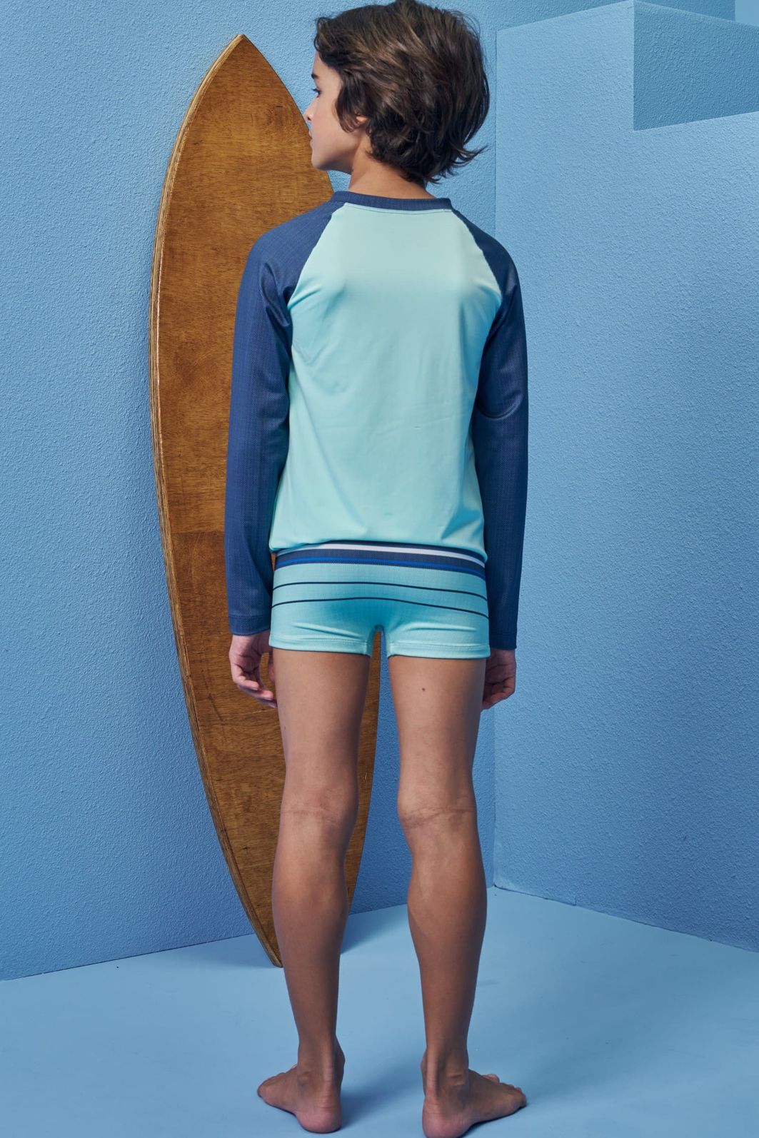 Conjunto de camiseta e sunga em malha uv dry com proteção UV50+ 99037 Johnny Fox Teen Menino Conjunto de camiseta e sunga em malha uv dry com proteção UV50+ 99037 Johnny Fox Teen Menino