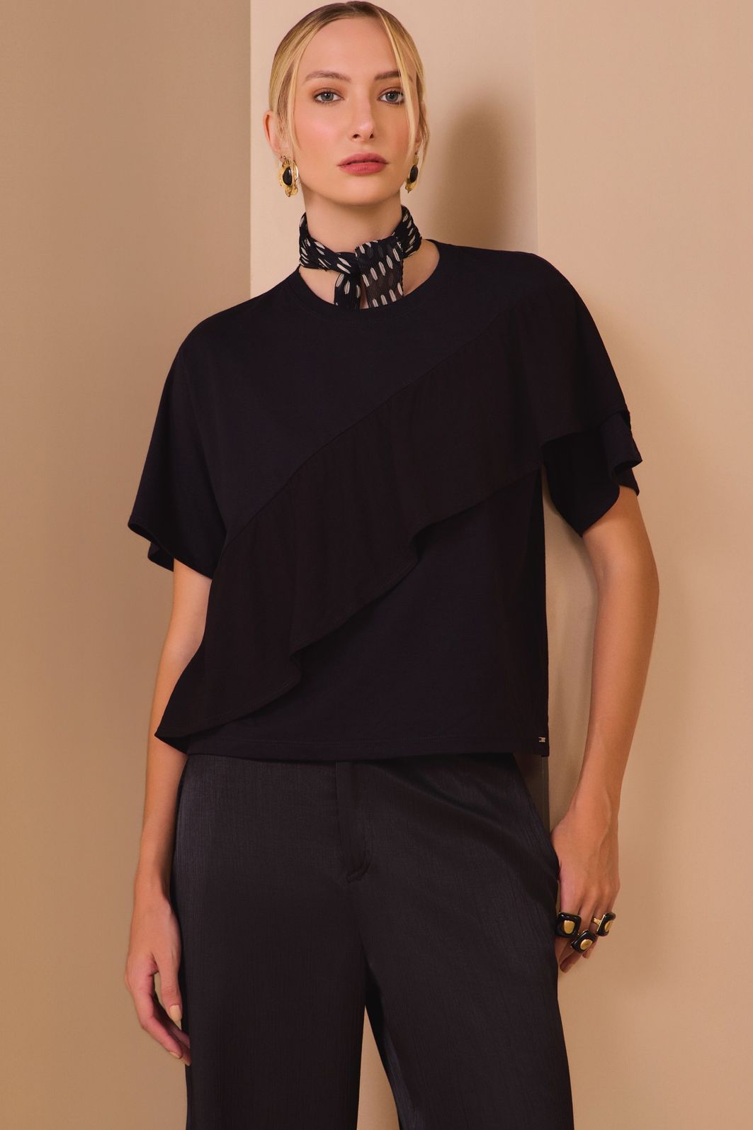 Blusa em malha de algodão premium 97871 Linzzi Blusa em malha de algodão premium 97871 Linzzi