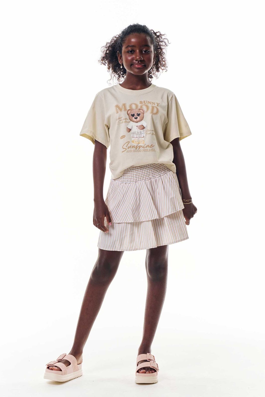 Conjunto de blusa over em meia malha e saia em alfaiataria verano com shorts embutido 92627 Lilimoon Teen Menina Conjunto de blusa over em meia malha e saia em alfaiataria verano com shorts embutido 92627 Lilimoon Teen Menina
