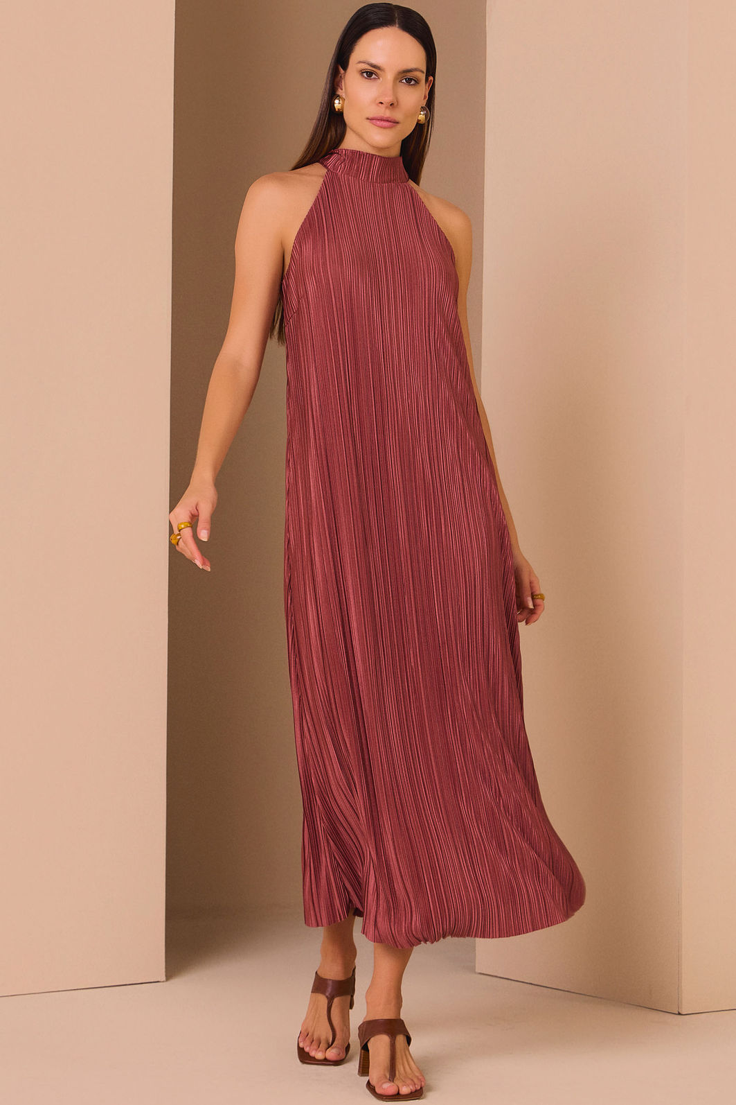 Vestido em Tecido Acetinado com Efeito Plissado 98143 Linzzi