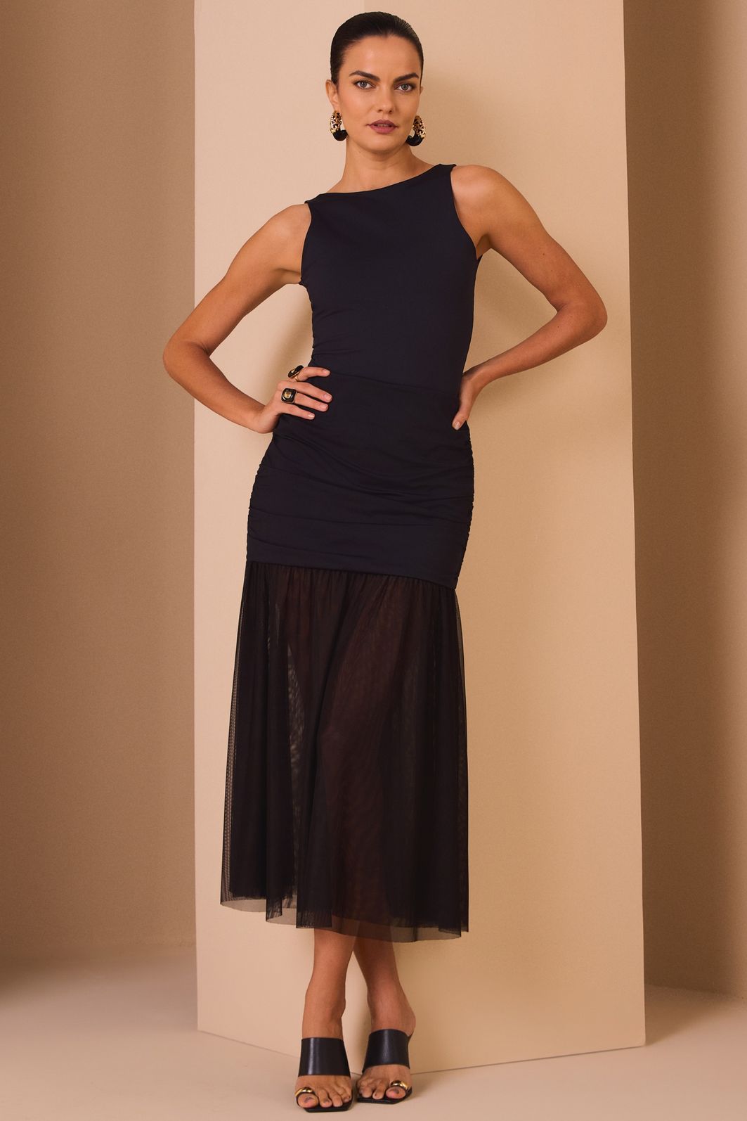 Saia maxi midi em malha delicaté e tule 99285 Linzzi Saia maxi midi em malha delicaté e tule 99285 Linzzi