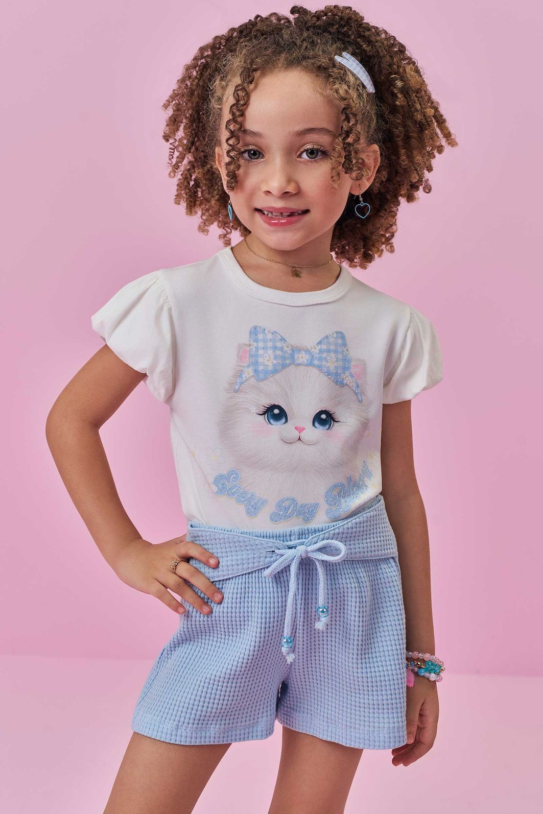 Conjunto de blusa em meia malha e shorts em malha big waffle 98450 Kukiê Infantil Menina